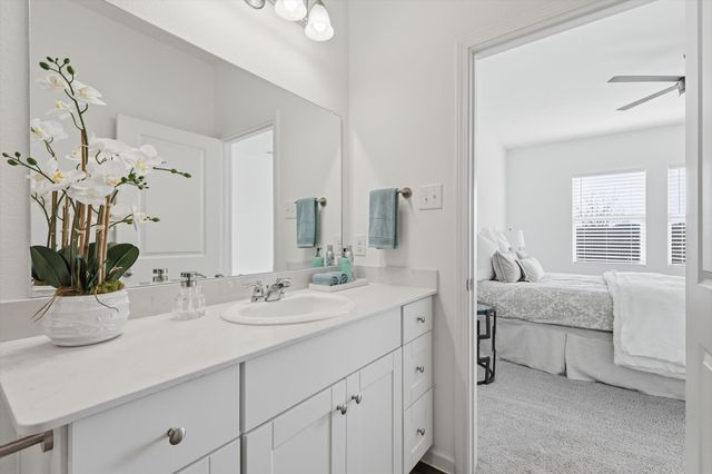 1545 Shadow Hawk Drive, Fort Worth, TX 76052