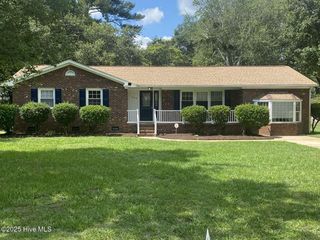 209 Mohawk Trail, Wilmington, NC 28409
