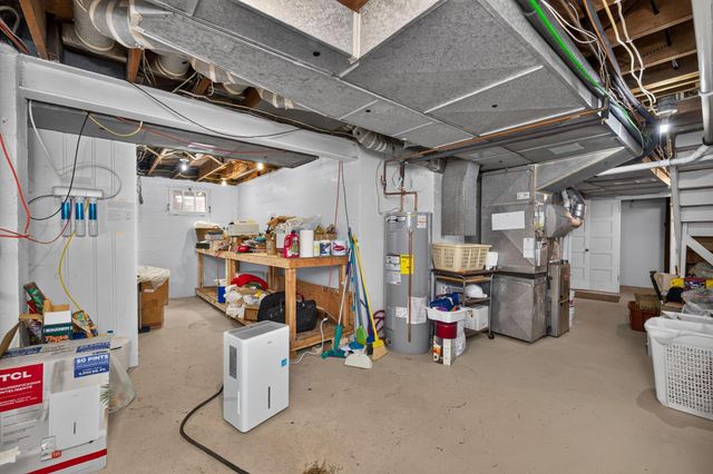 1546 8th Street S, Fargo, ND 58103