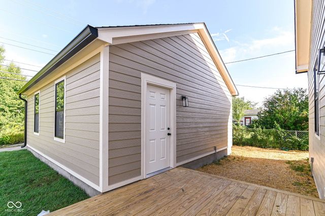 1008 S 8th Street, Noblesville, IN 46060