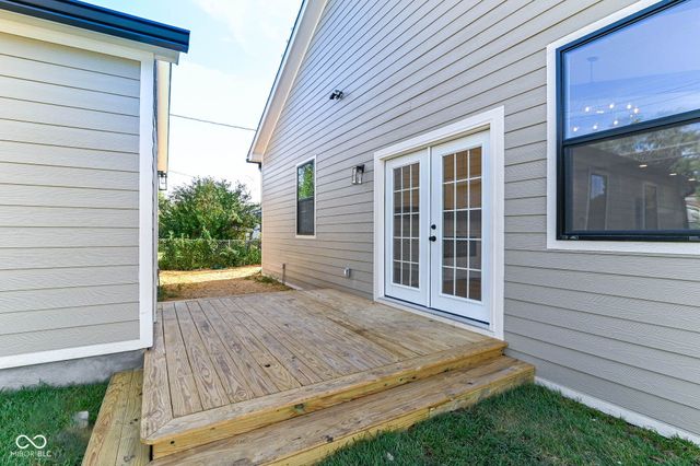 1008 S 8th Street, Noblesville, IN 46060