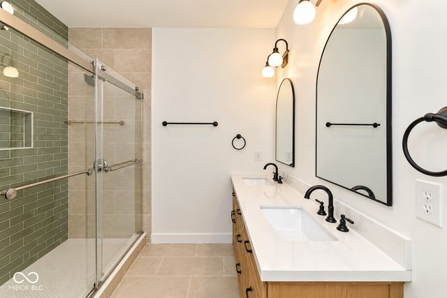 1008 S 8th Street, Noblesville, IN 46060