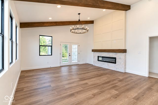 1008 S 8th Street, Noblesville, IN 46060