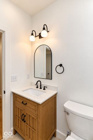1008 S 8th Street, Noblesville, IN 46060