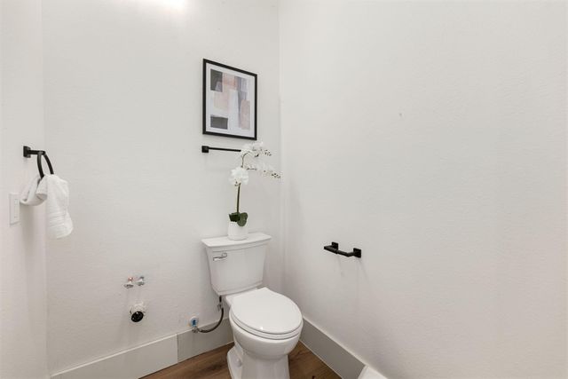 8922 Sedgemoor Drive, Tomball, TX 77375