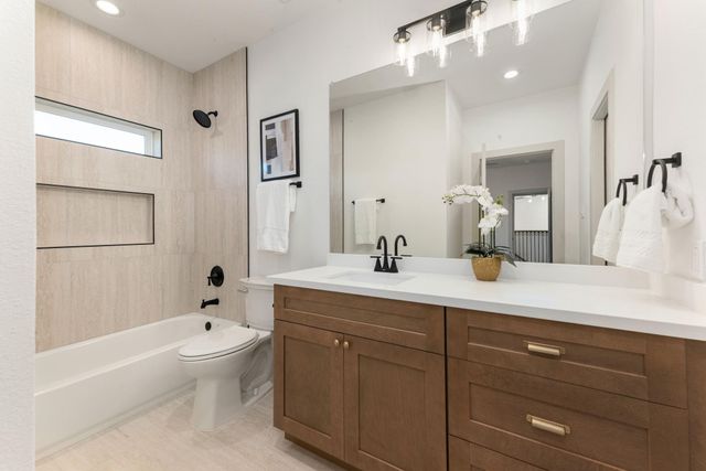 8922 Sedgemoor Drive, Tomball, TX 77375