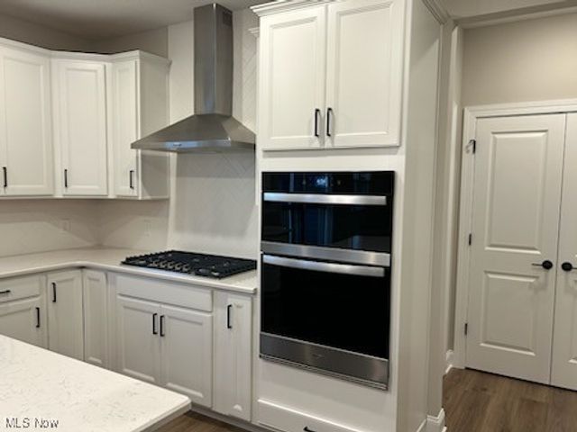 1396 Tullamore Trail, Wadsworth, OH 44281