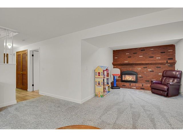 2625 S Ammons Way, Lakewood, CO 80227