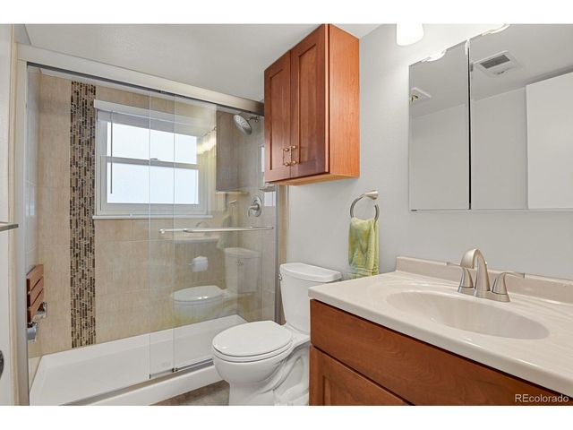 2625 S Ammons Way, Lakewood, CO 80227