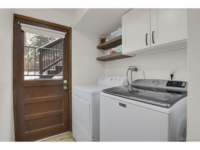 2625 S Ammons Way, Lakewood, CO 80227