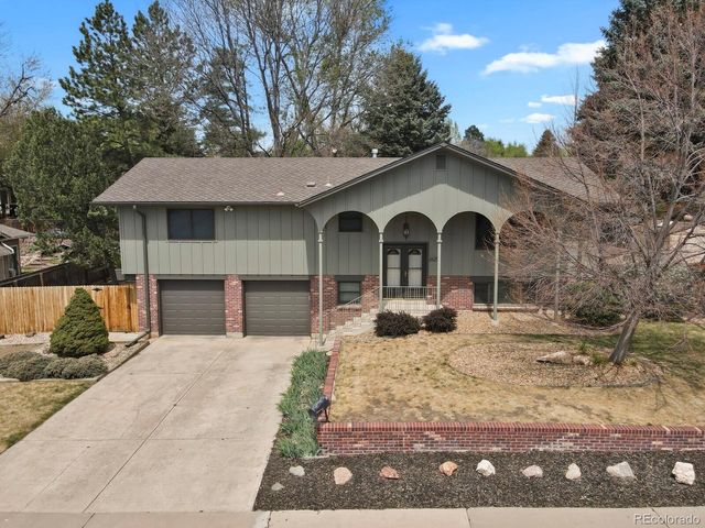 2625 S Ammons Way, Lakewood, CO 80227