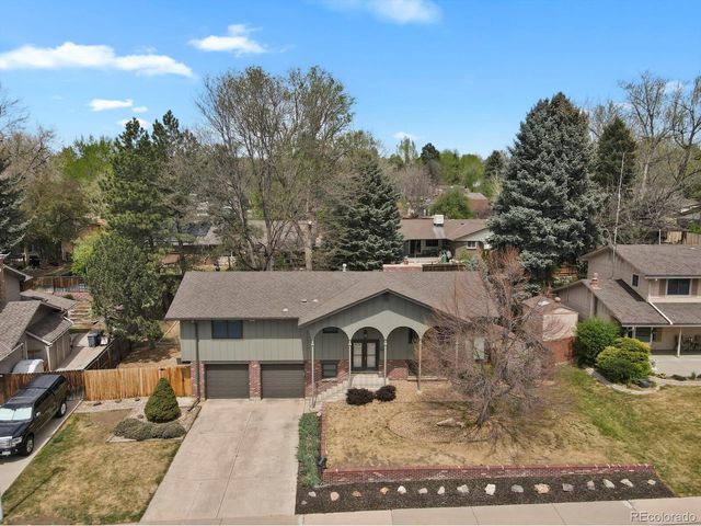 2625 S Ammons Way, Lakewood, CO 80227