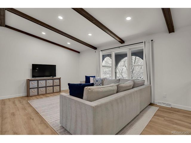 2625 S Ammons Way, Lakewood, CO 80227