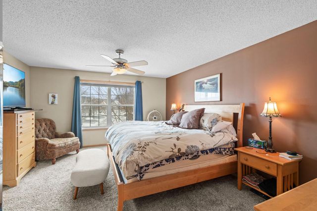 17594 Wiedman Way, Eden Prairie, MN 55347