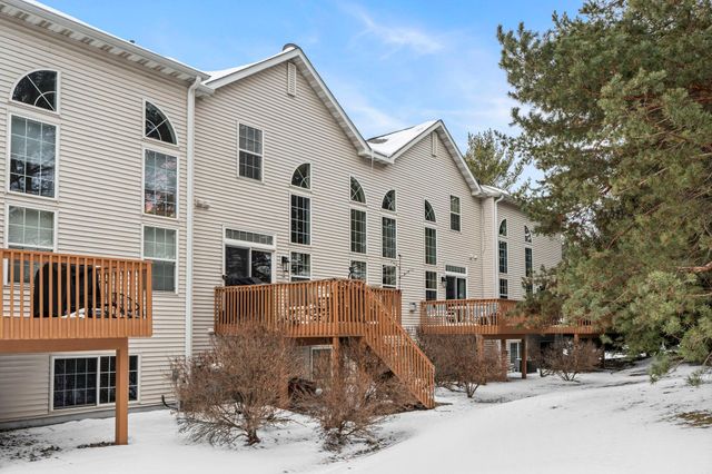 17594 Wiedman Way, Eden Prairie, MN 55347