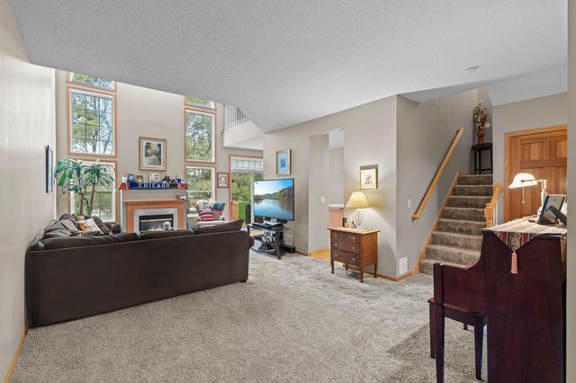 17594 Wiedman Way, Eden Prairie, MN 55347