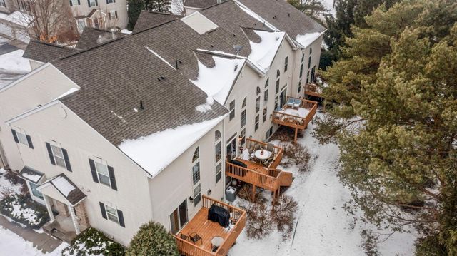 17594 Wiedman Way, Eden Prairie, MN 55347