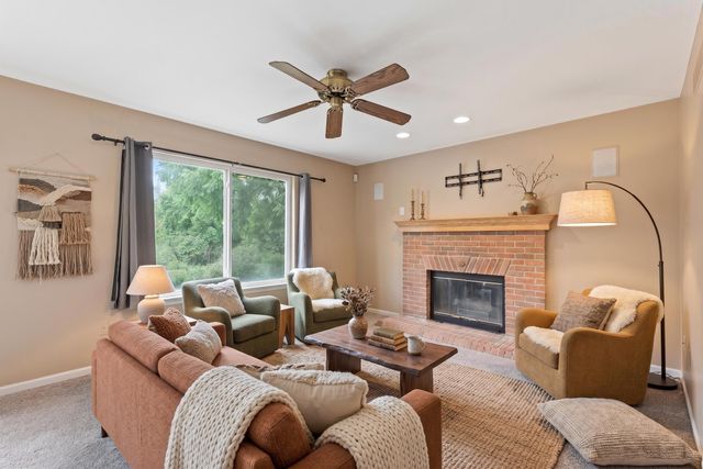7403 Pine Creek Trail, Waterford Twp, MI 48327