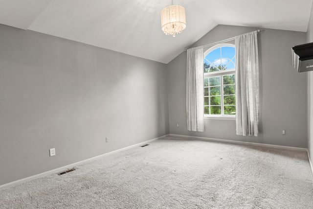 7403 Pine Creek Trail, Waterford Twp, MI 48327