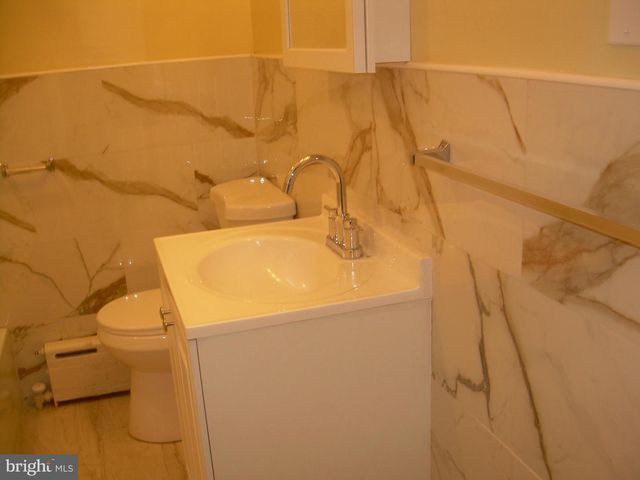 853 ANCHOR STREET, Philadelphia, PA 19124