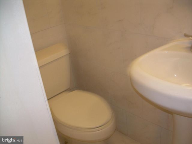 853 ANCHOR STREET, Philadelphia, PA 19124