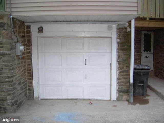 853 ANCHOR STREET, Philadelphia, PA 19124