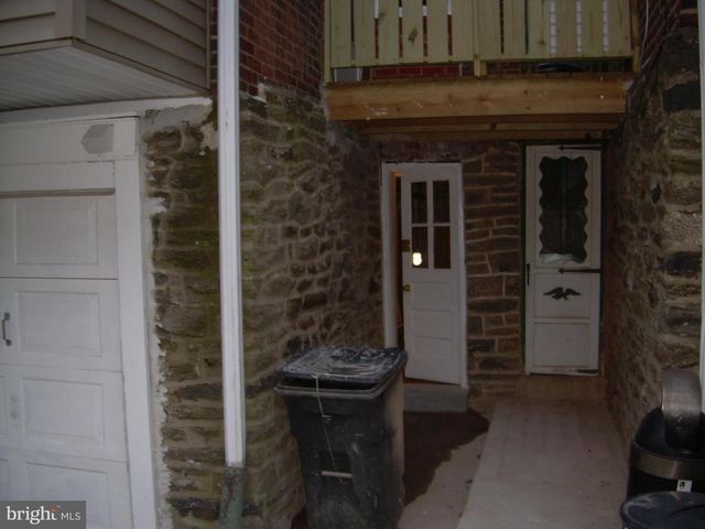 853 ANCHOR STREET, Philadelphia, PA 19124