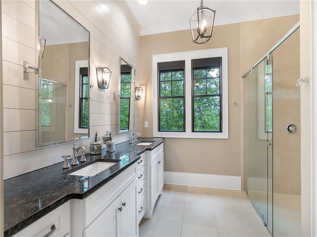 109 Tranquil Cove, Six Mile, SC 29682