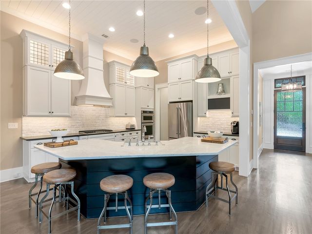 109 Tranquil Cove, Six Mile, SC 29682