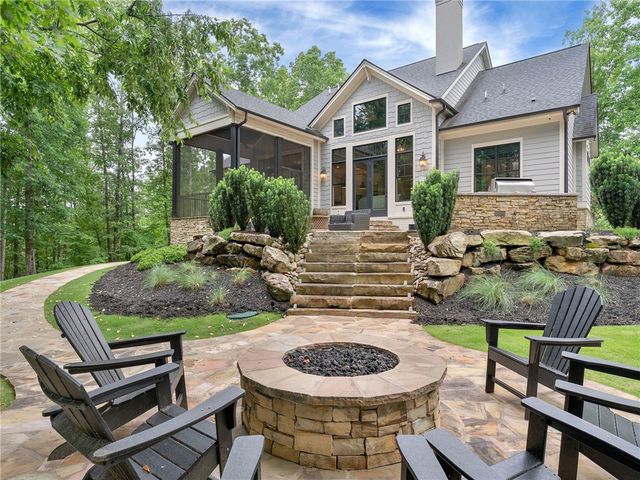 109 Tranquil Cove, Six Mile, SC 29682