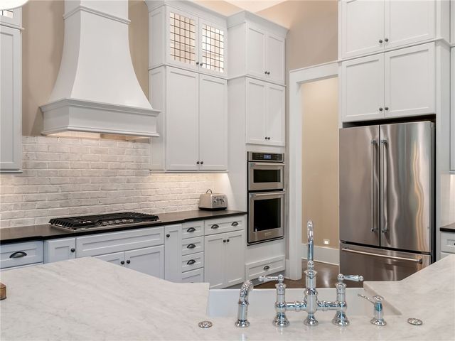 109 Tranquil Cove, Six Mile, SC 29682
