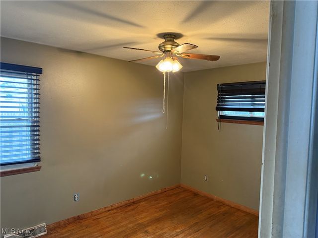 5220 Forest Avenue, Maple Heights, OH 44137