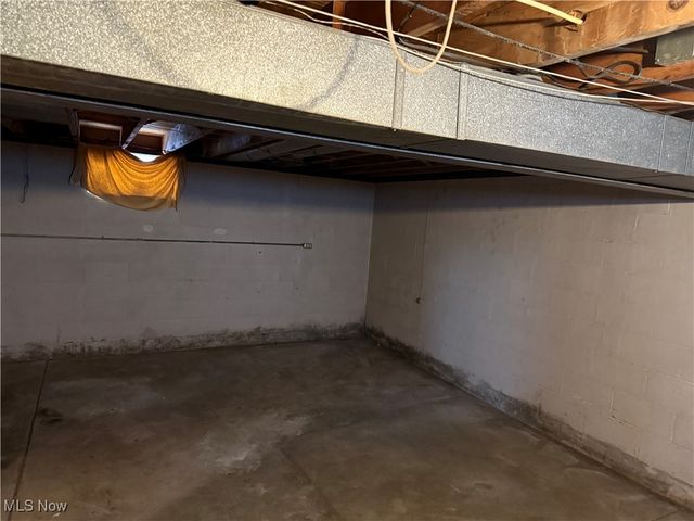 5220 Forest Avenue, Maple Heights, OH 44137