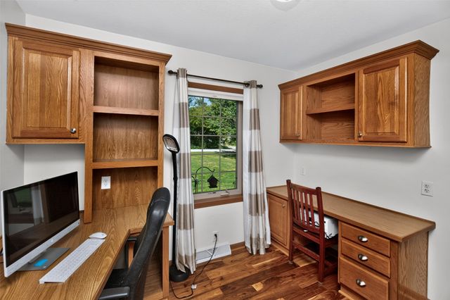 6125 SE 16th Court, Des Moines, IA 50320