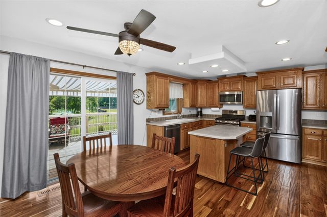 6125 SE 16th Court, Des Moines, IA 50320