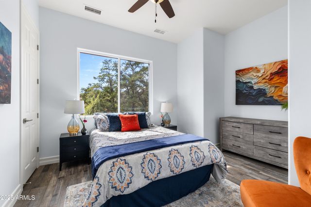 10 HO HUM Circle, Sedona, AZ 86351