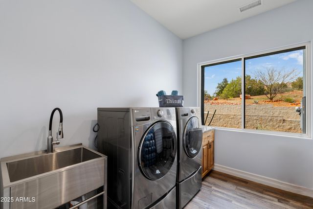 10 HO HUM Circle, Sedona, AZ 86351