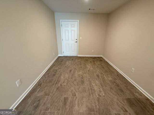 572 Elles Way, Griffin, GA 30223