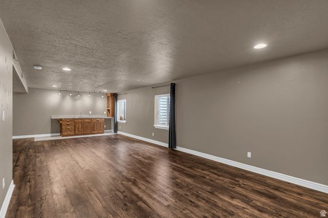 6965 S 700 E, Midvale, UT 84047