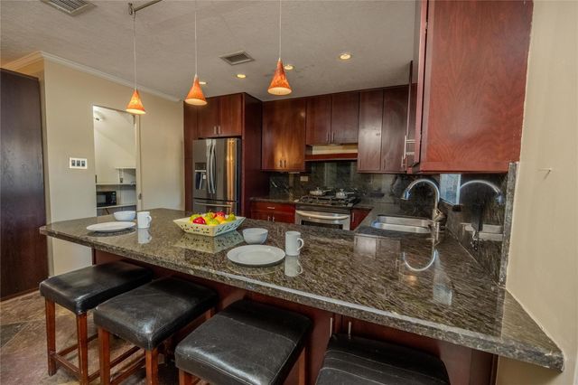 1846 Hollister Street 12, Houston, TX 77080