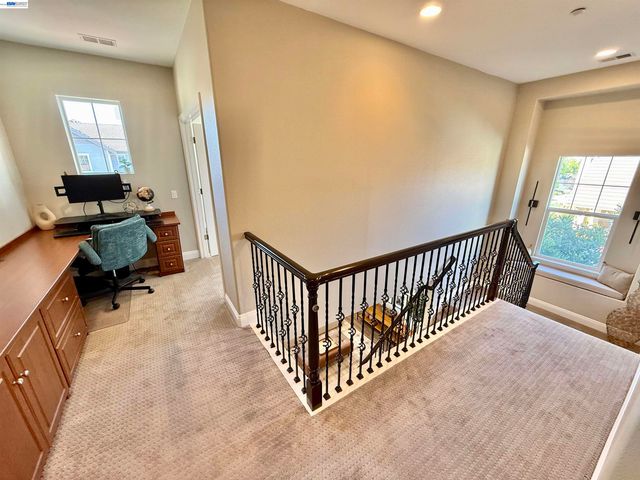 2942 San Minete Dr, Livermore, CA 94550