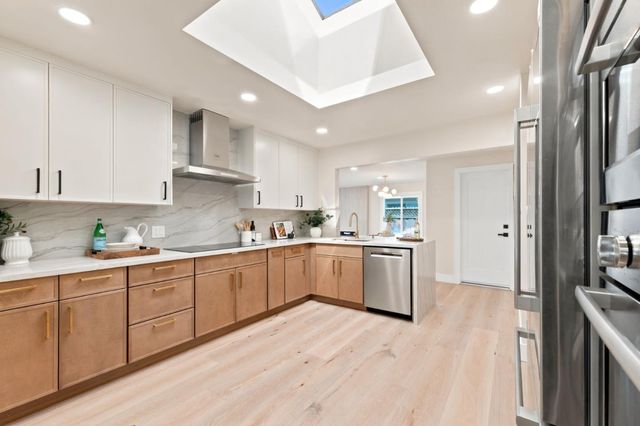 2983 Howell Avenue, Santa Clara, CA 95051