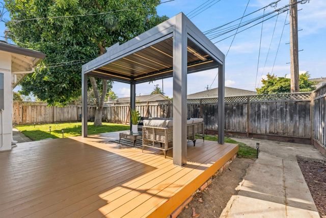 2983 Howell Avenue, Santa Clara, CA 95051
