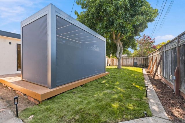2983 Howell Avenue, Santa Clara, CA 95051