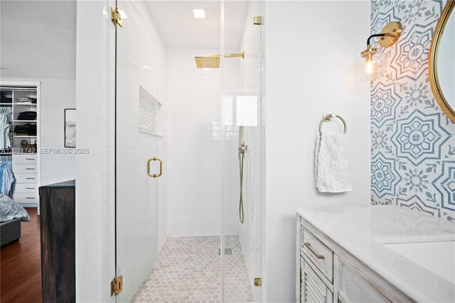 1183 Robin Ave, Miami Springs, FL 33166