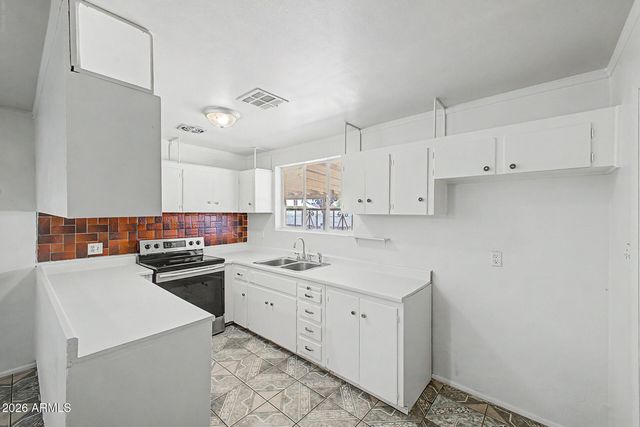 3207 N 54TH Avenue, Phoenix, AZ 85031