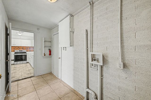 3207 N 54TH Avenue, Phoenix, AZ 85031