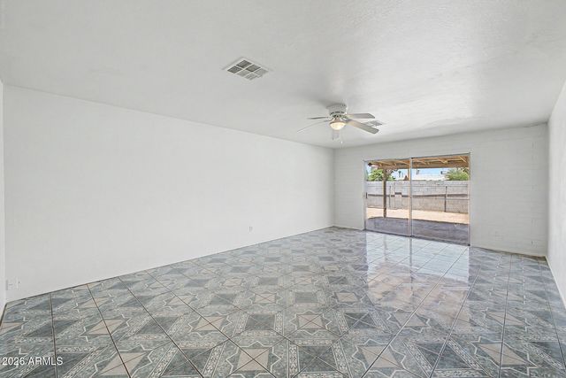3207 N 54TH Avenue, Phoenix, AZ 85031