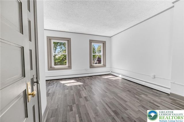 1128 Maple Street, Bethlehem City, PA 18018