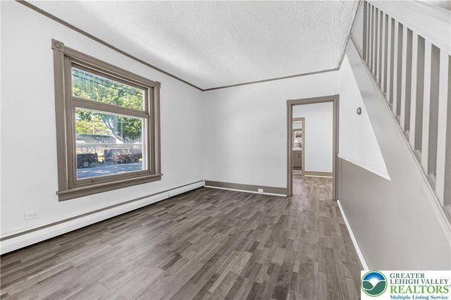 1128 Maple Street, Bethlehem City, PA 18018